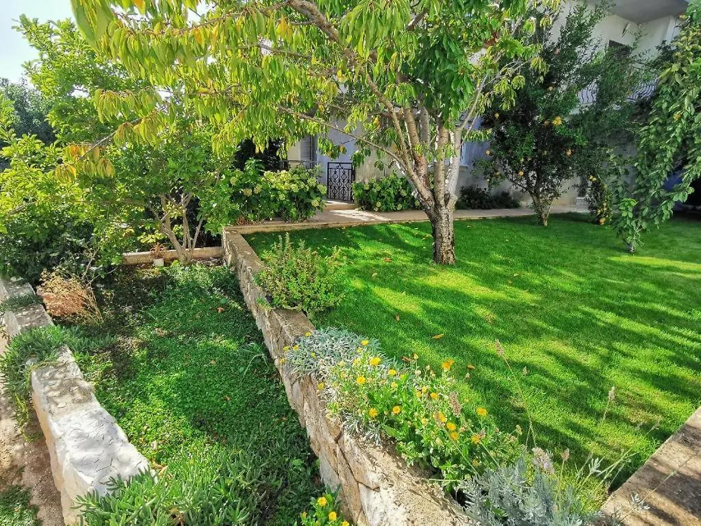 Apartments Adriana Seget Vranjica 0*,  Croatia