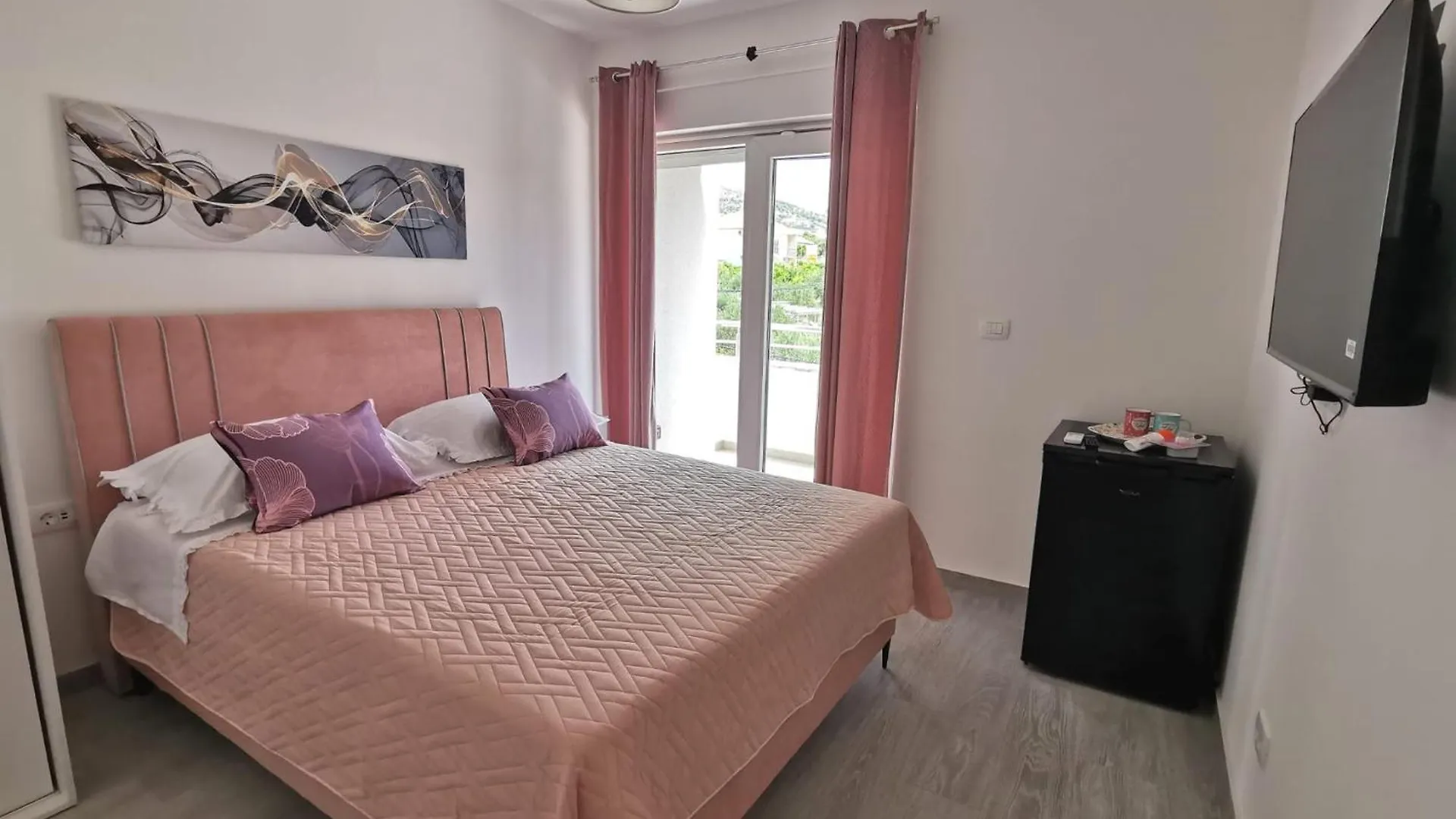 Apartments Adriana Seget Vranjica