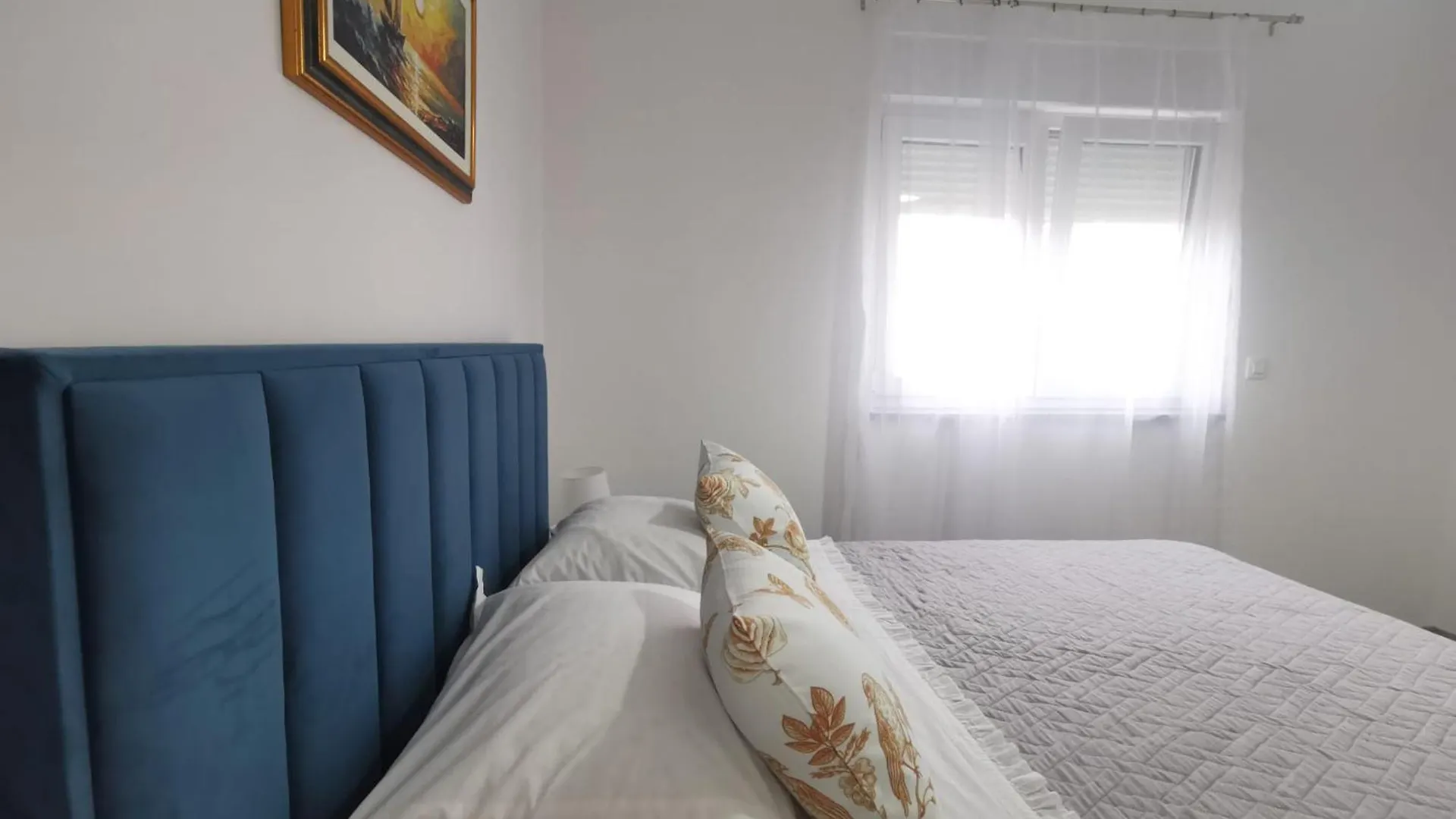 Apartments Adriana Seget Vranjica